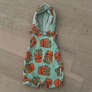 Toddler Onesie with hoodie and snaps, print- Organic fry, 12-18 months size